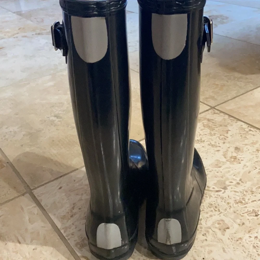 Hunter Boots - Picture 4 of 6